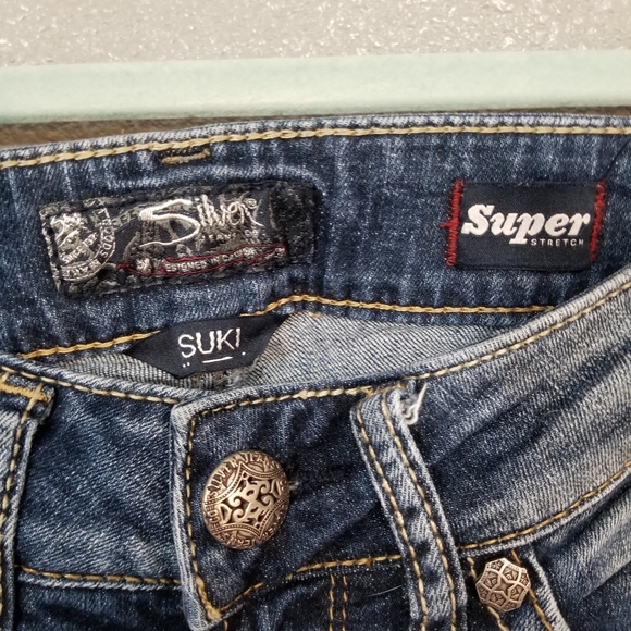 Silver Women's Suki Mid Slim Boot Jean - Picture 3 of 8